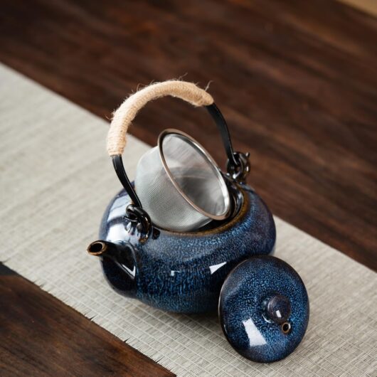 25oz Blue Ceramic Teapot Steel Filter