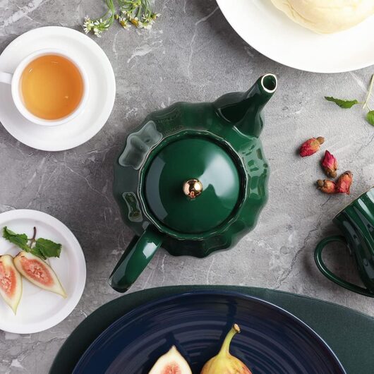 28oz Jade Porcelain Teapot with Infuser